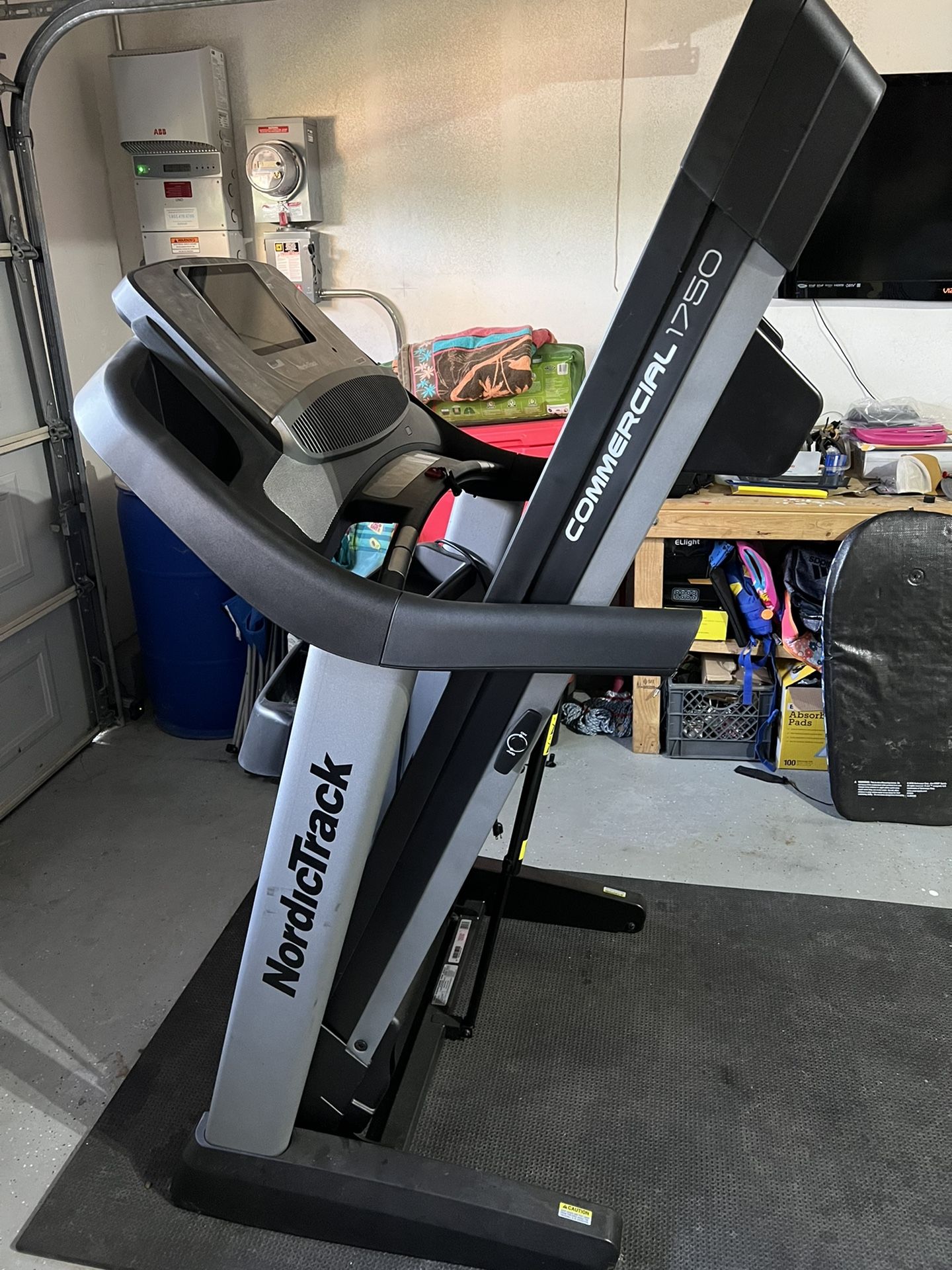 NordicTrack Treadmill for Sale in San Diego, CA OfferUp
