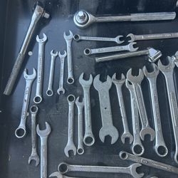Wrenches, Mechanics Tools, Socket Wrenches. 