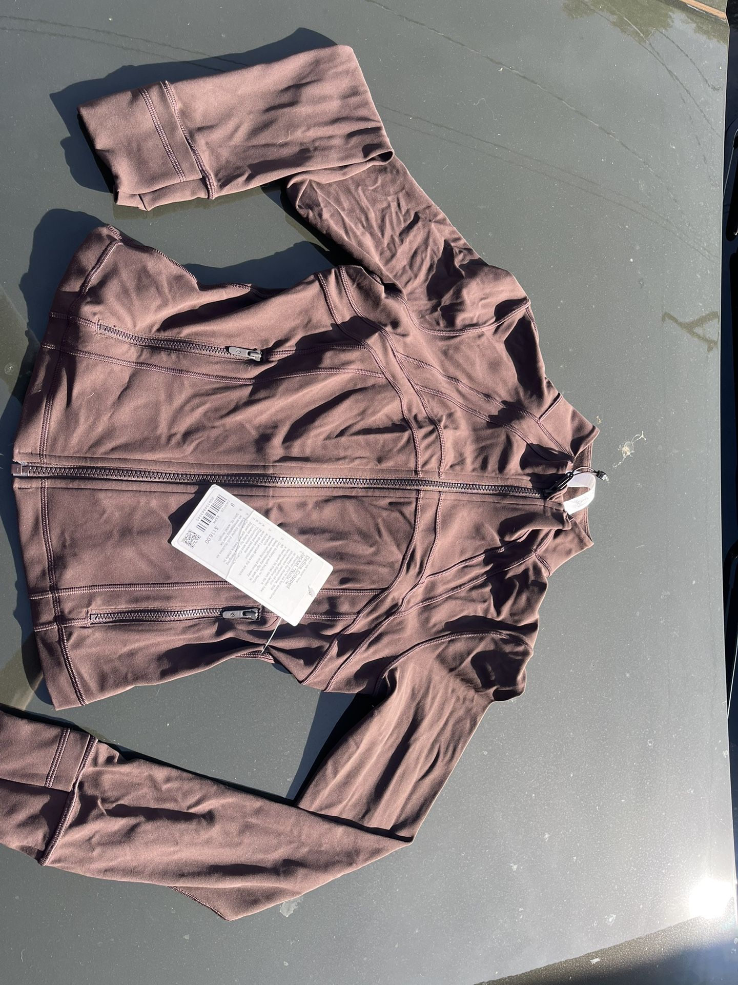 Lululemon Defined Cropped Jacket Hulu