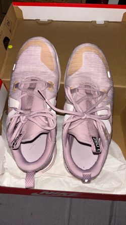 Nike Low-Top Sneakers in Mauve Pink