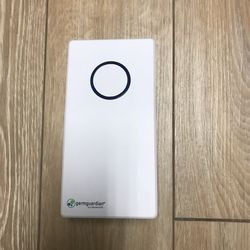 Germ Guardian GG1100W 7” Pluggable Small Air Purifier, Small Room Wall Air Sanitizer, Freshens Air, UV-C Light Kills Germs, Reduces Odors from Pets, C