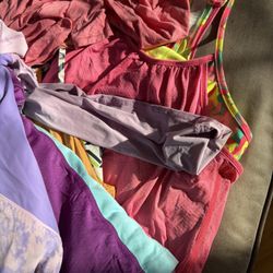 Iviva Athletica Girls Sports Clothing 