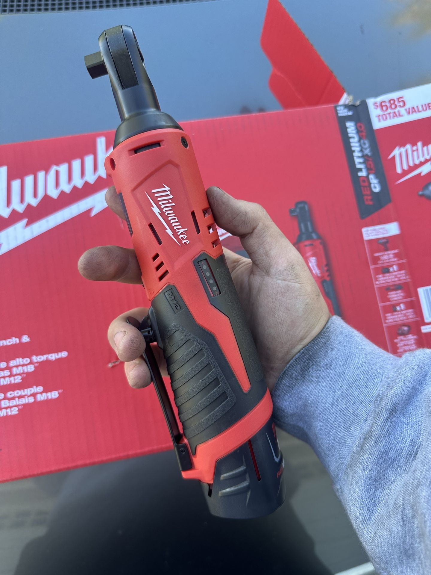 Milwaukee M12 3/8 Ratchet 