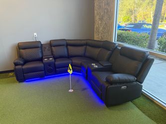 Brand New Power Reclining Sofa / Sofa Seccional Reclinable Electrico Nuevo a Estrenar … Delivery 🚚