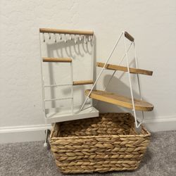 Jewelry Organizer/basket/stand 