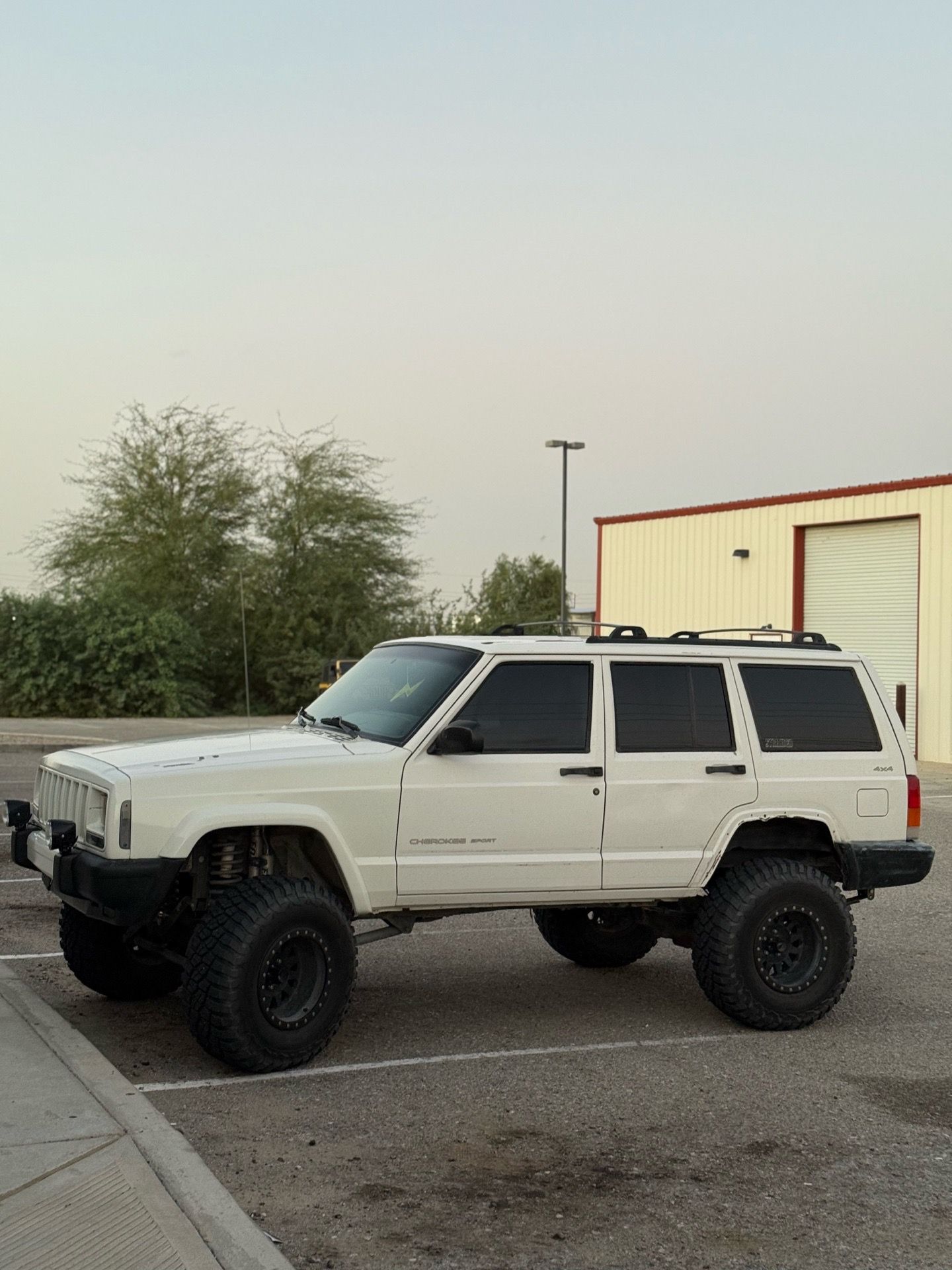 2000 Jeep Cherokee