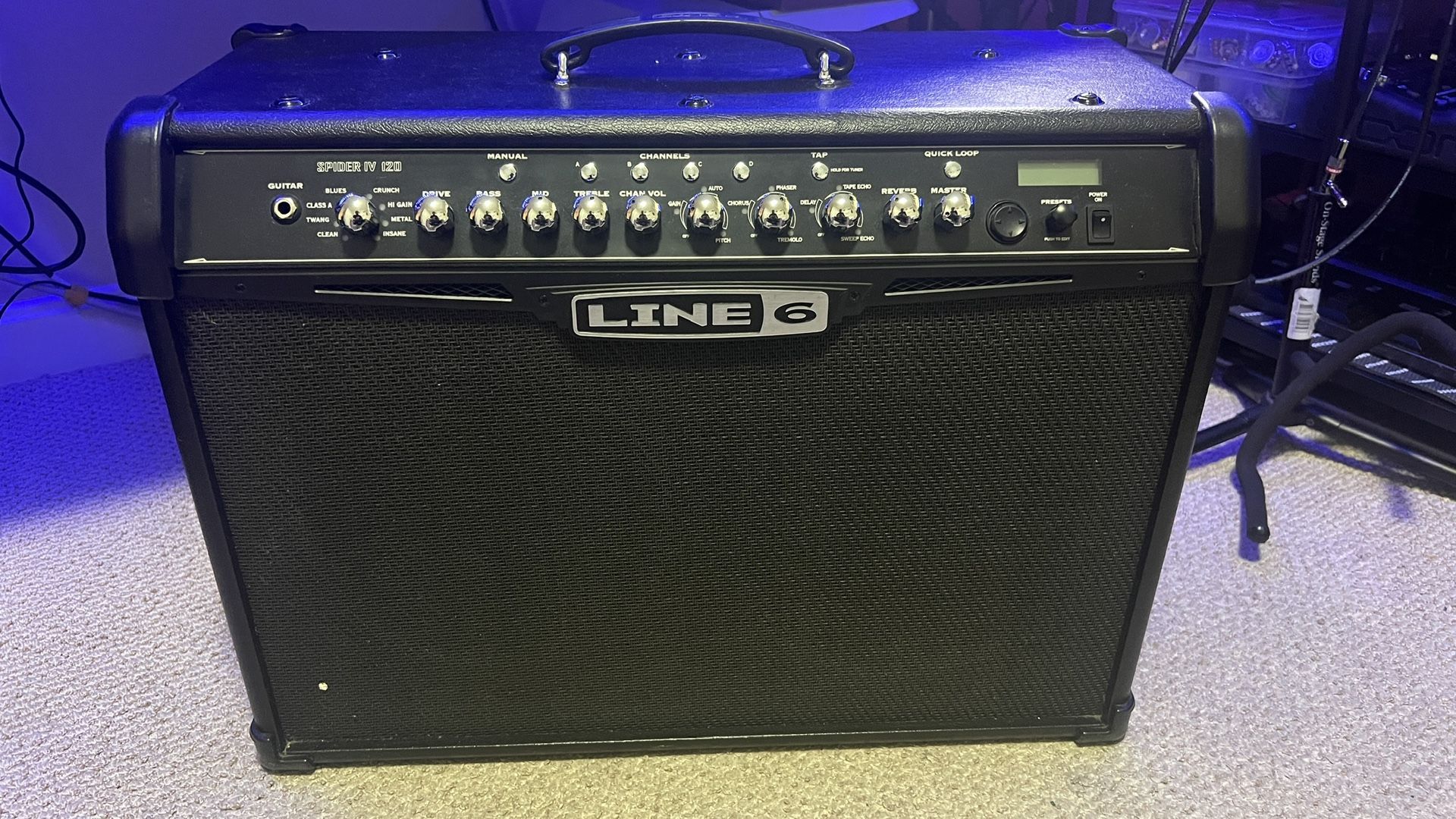 LINE 6 SPIDER IV 120 AMP