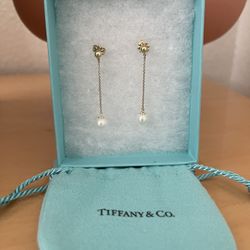 Tiffany And Co Pearl Drop Earrings Gold