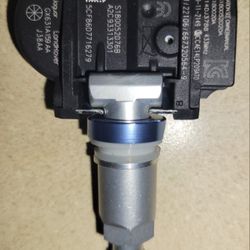 Jaguar/Range Rover/Land Rover Genuine Oem Tpms Tire Pressure Monitoring Sensor