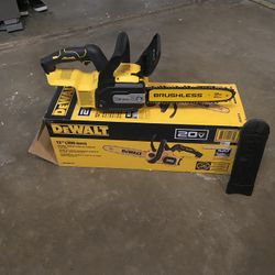Dewalt 20v 12” Brushless Chainsaw 