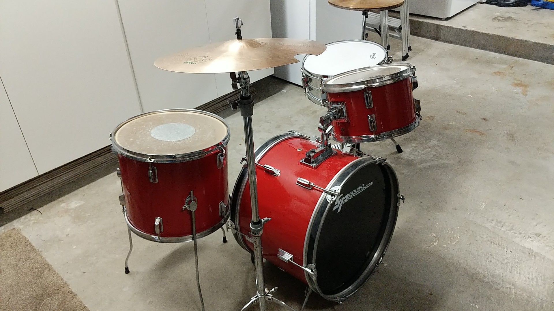 Sound percussion drum set