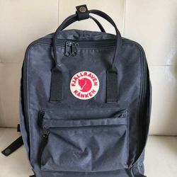 Fjallraven Kanken Backpack