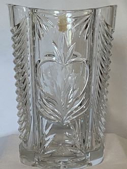 Imperlux Genuine Lead Crystal Vase. 