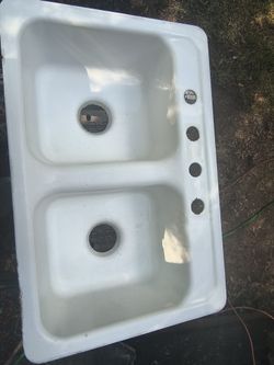 1956 RICHMOND CAST IRON SINK 