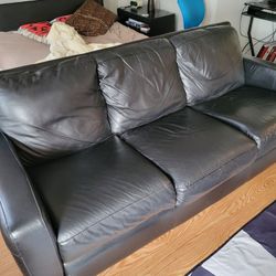 Macys Italian Black Leather Sofa