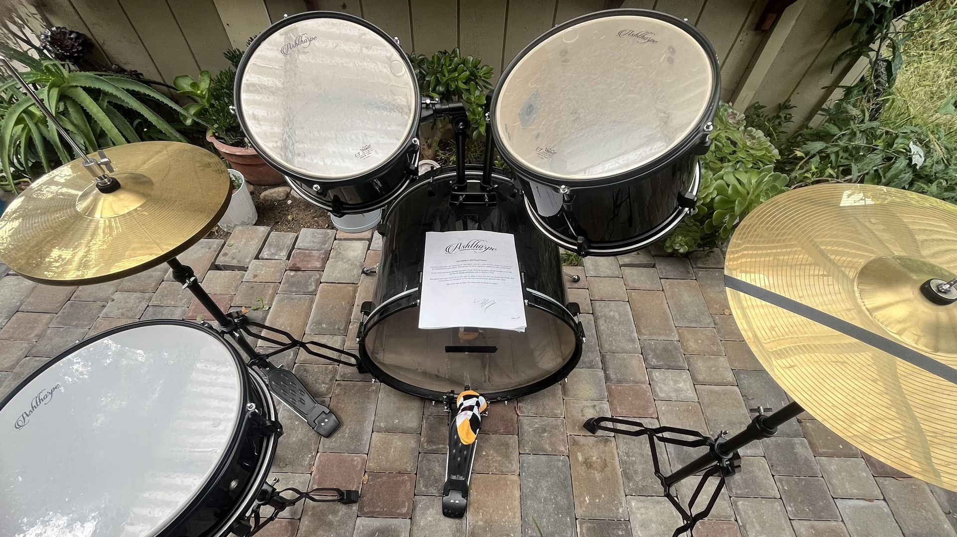 Ashthorpe Drumset