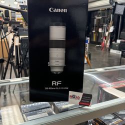 Canon RF 200-800mm Lens