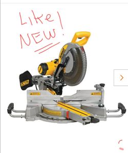 Dewalt 12in duel bevel slide USED ONCE LIKE BRAND NEW!!!
