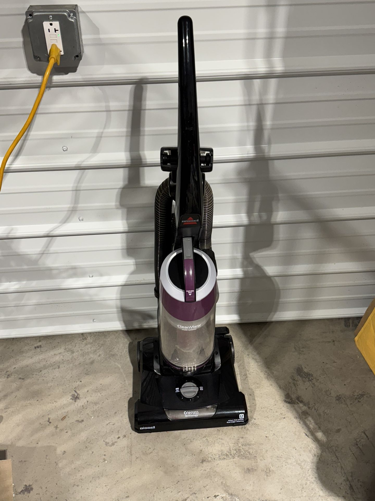 Bissell Upright Vacuum Cleaner