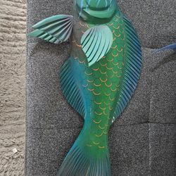 Artist hand carved parrot fish