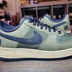 NIKE AIR FORCE 1 LOW SP 'UNDEFEATED BALLISTIC DUNK VS AF1' (2021)