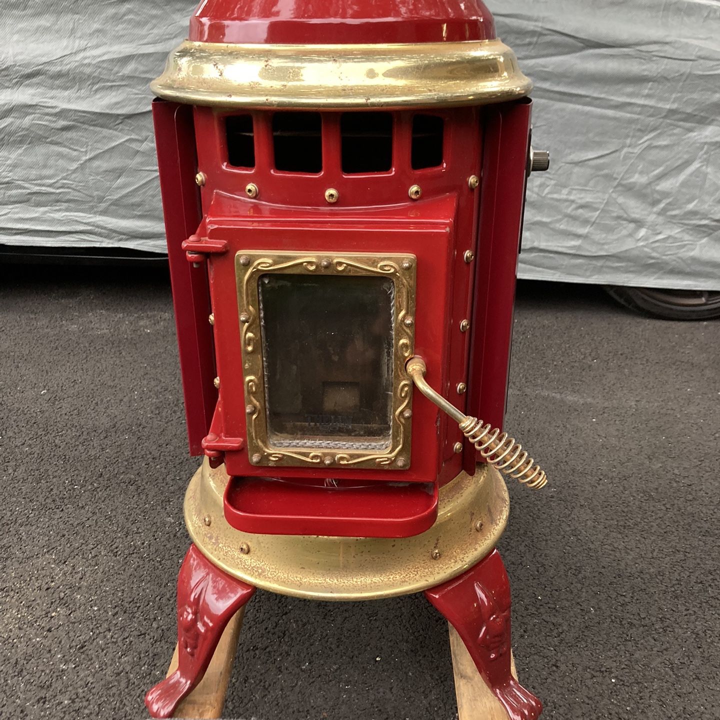 Thelin Gnome Pellet Stove for Sale in Bull Valley, IL - OfferUp