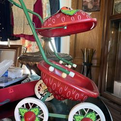 Strawberry Shortcake Doll Buggy Stroller 1980’s Needs Wheel