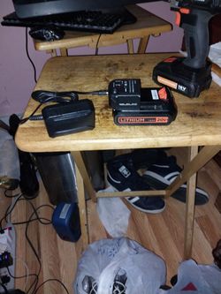 Lithium 1.5AH 20V Battery & Charger 