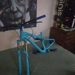 2014 Speciqlize Stump Jumper Evo  Median Frame  