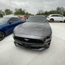 2019 Ford Mustang Eco Nosotros Coupe