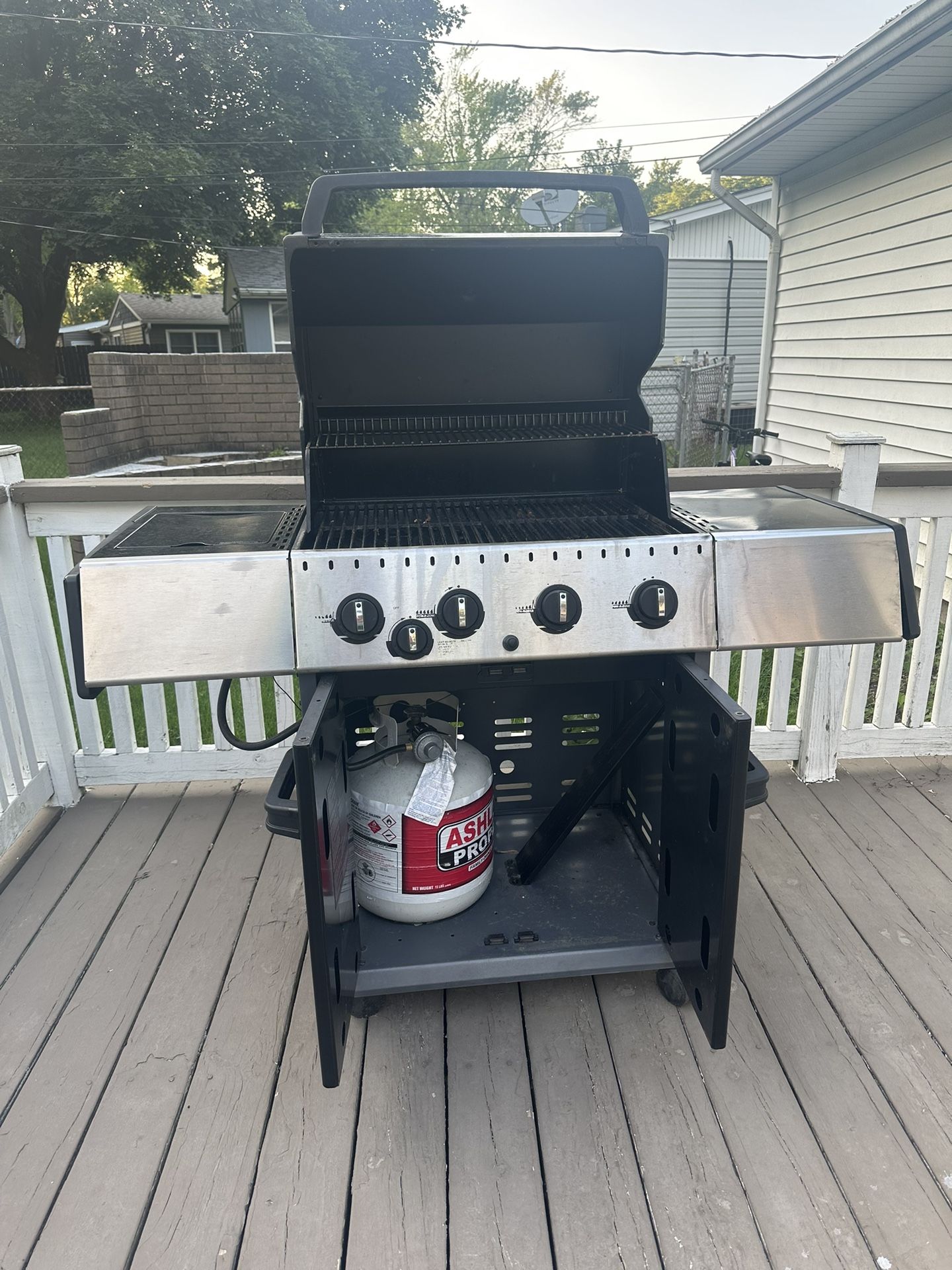 Huntington Grill for Sale in Montgmry, IL OfferUp
