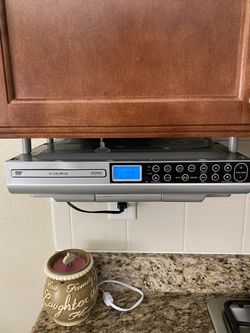 Audiovox 12” 720p Under-Cabinet LCD TV/DVD Combo