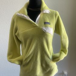 Patagonia Pull Over Fleece Snap On Size Small