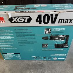 Makita Rotary Hammer 40v