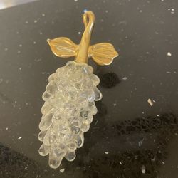 Glass Grapes Vintage Spun Art Gold Stem 3.5”