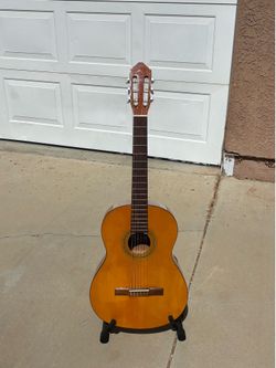 Nylon Guitar Jasmine
