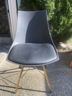 Mid Century Modern Chair