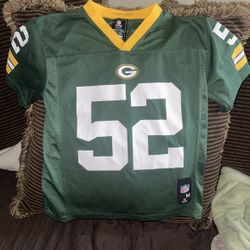Green Bay Packers Youth Size Medium #52 Matthew’s 