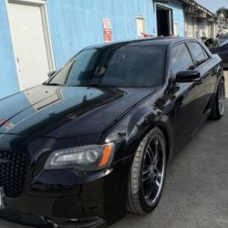 2021 Chrysler 300s