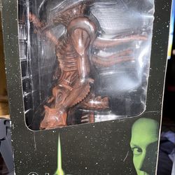 Alien Resurrection Warrior Alien 1:5 Scale