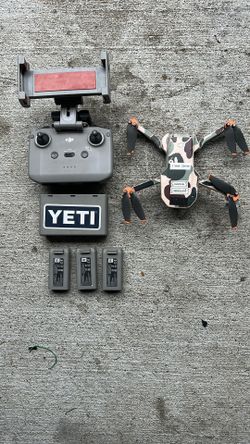 DJI MINI 2 REMOTE  (3) Batteries,3 Battery Charging HUB HOLDER& DJI HARNESS!