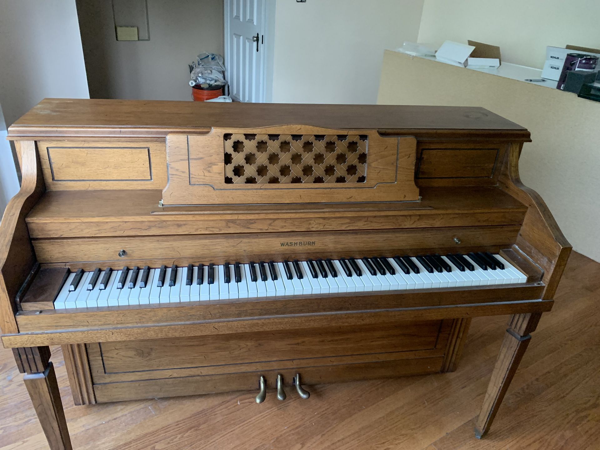 Free Washburn Piano