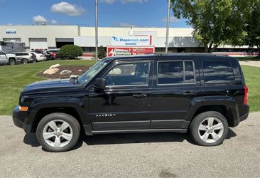 2014 Jeep Patriot Latitude 4WD SUV 4x4