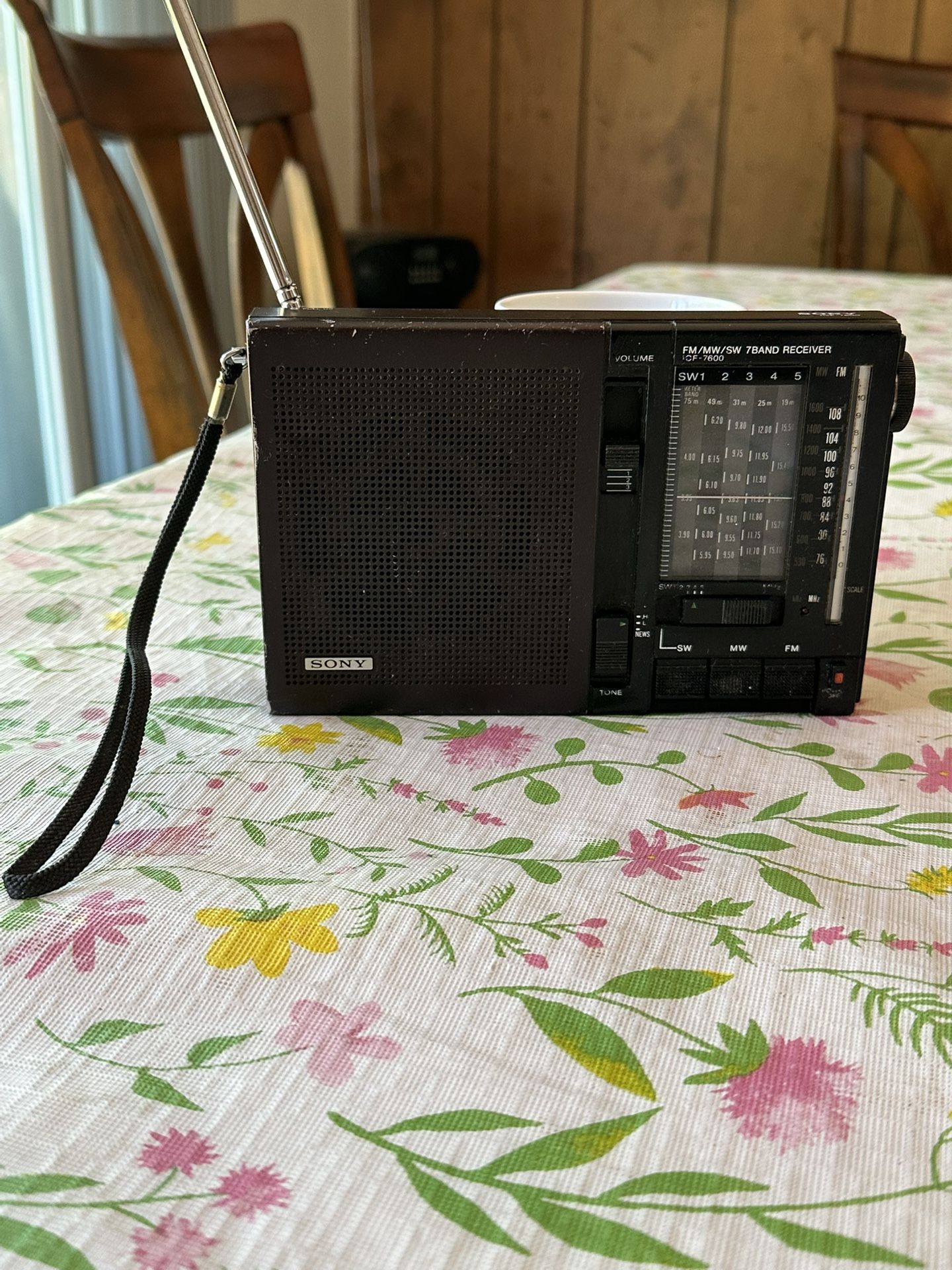 vintage ,SONY shortwave Radio Receiver