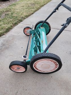 Push Lawn Mower