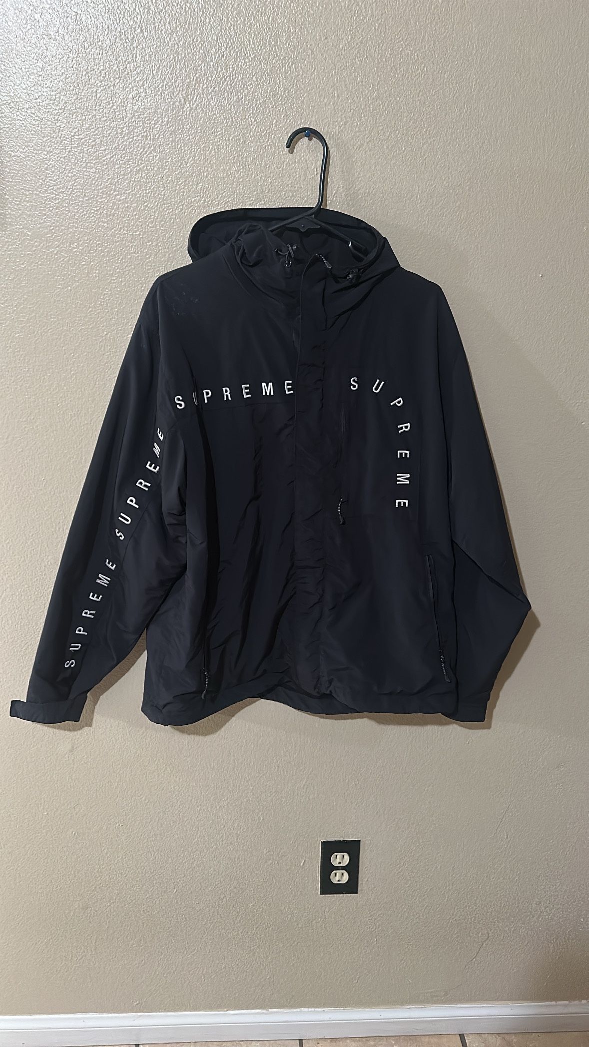 Supreme Windbreaker Curve Logos Ripstop Jacket 
