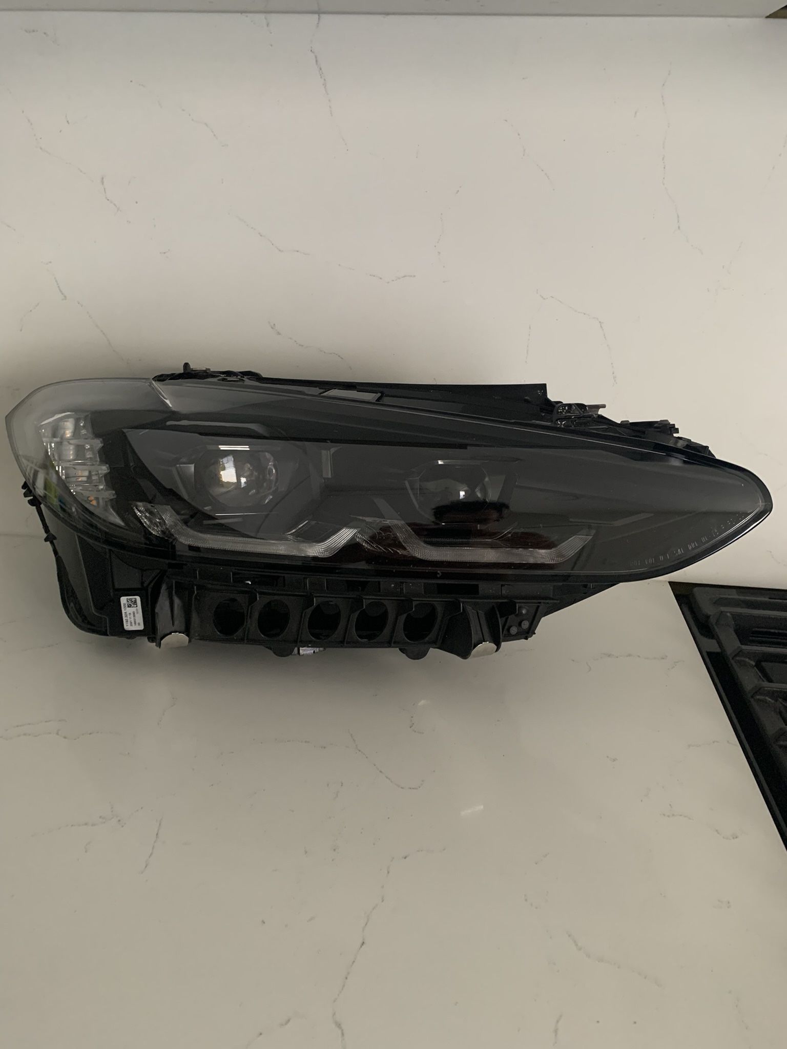 BMW 4 SERIES G22/G23/G26  GENUINE OEM RIGHT PASSENGER LED HEADLIGHT SHADOWLINE BLACK 2021-2024