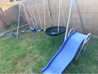 Free Swing Set