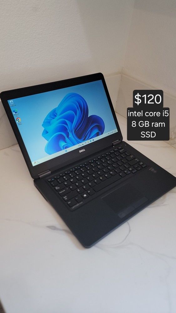 Windows 11 laptop. Intel core i5. 8 GB ram. SSD. 👍Delivery Available 👍👍Se Habla Español👍