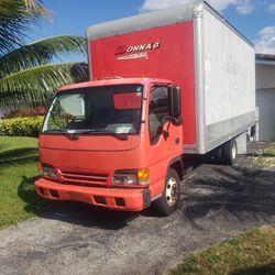 2004 Isuzu Box Truck 